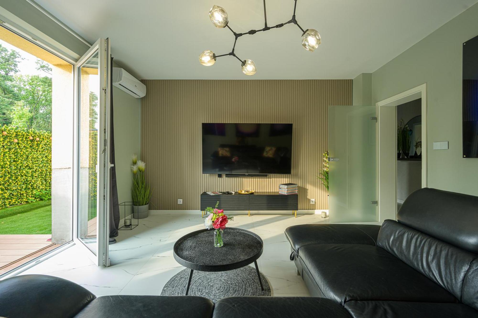 Private Baltic Spa & Art Suite Дзивнув Экстерьер фото